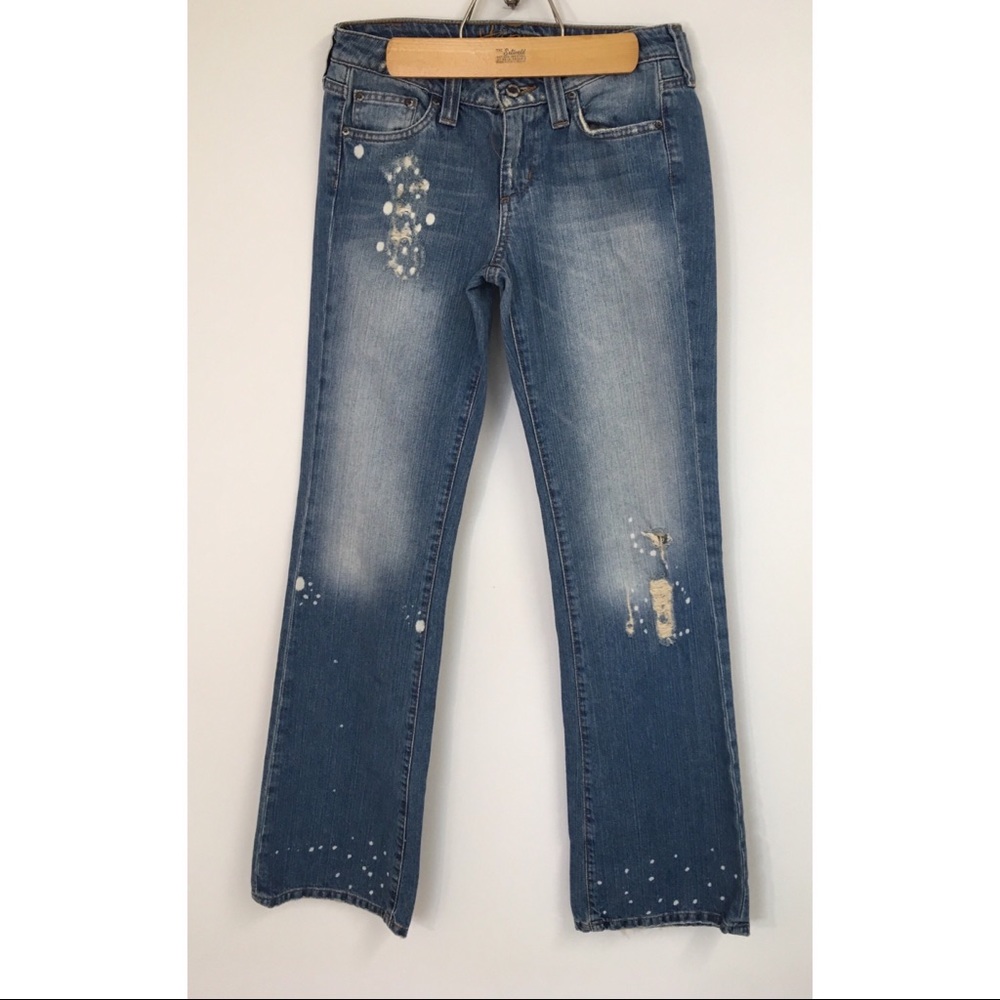HIPPIE Women’s Destroyed Blue Jeans